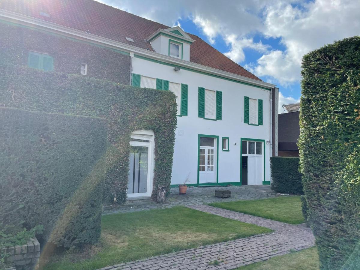 B&B The White House Wielsbeke 外观 照片